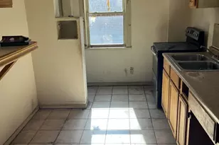 4905 Corinth Ave, Cincinnati, OH 45237 - Photo 10