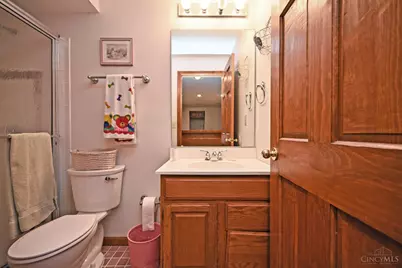 7463 Kingston Hill Court, Anderson Township, OH 45255 - Photo 46