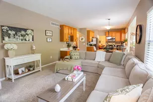 2956 Parkwalk Dr, Green Township, OH 45239 - Photo 14