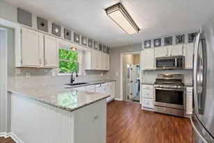 6702 Eldorado Dr, Liberty Township, OH 45044 - Photo 2