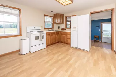 5969 Newtonsville Hutchinson Road, Wayne Township, OH 45103 - Photo 10