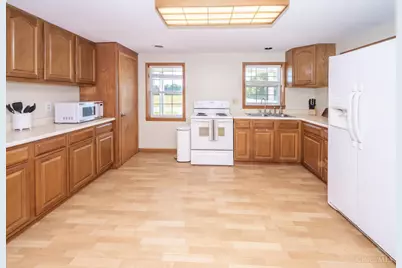 5969 Newtonsville Hutchinson Road, Wayne Township, OH 45103 - Photo 8