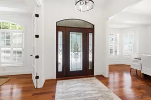 623 Rushton Rd, Cincinnati, OH 45226 - Photo 6
