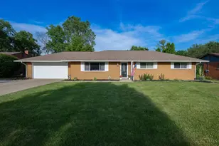 1621 Croydon Ln, Middletown, OH 45042 - Photo 2