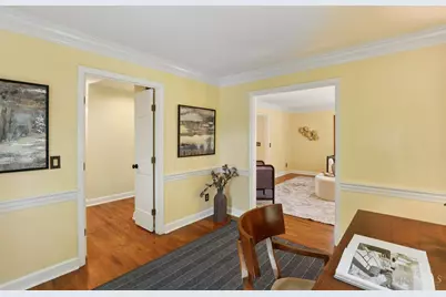 8383 Ellenwoods Drive, Sycamore Township, OH 45249 - Photo 10