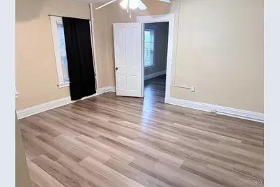 2240 Flora Street, Cincinnati, OH 45219 - Photo 4