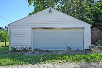 639 Syracuse Avenue, Harrison Twp, OH 45405 - Photo 34
