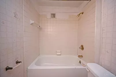 639 Syracuse Avenue, Harrison Twp, OH 45405 - Photo 20