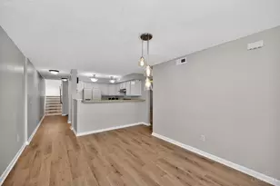 1447 Windwillow Trace, Hamilton Township, OH 45039 - Photo 14