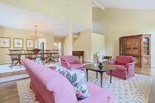 9832 Village View Ct, Blue Ash, OH 45241 - Photo 8