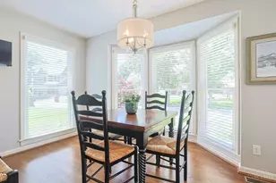 9832 Village View Ct, Blue Ash, OH 45241 - Photo 16