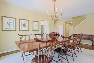 9832 Village View Court, Blue Ash, OH 45241 - Photo 12