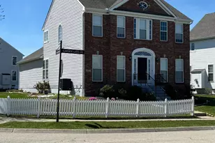 1297 Garden Gate Ln, Lebanon, OH 45036 - Photo 2
