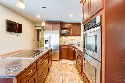 5809 Elder Street, Fairfax, OH 45227 - Photo 8