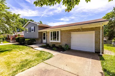 1745 Sunset Drive, Hamilton, OH 45013 - Photo 1
