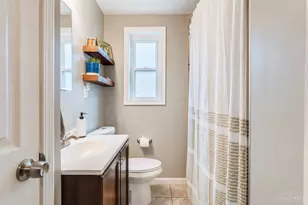 271 Ihle Dr, Delhi Township, OH 45238 - Photo 18
