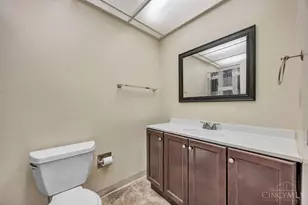 399 W Galbraith Rd, Cincinnati, OH 45215 - Photo 22