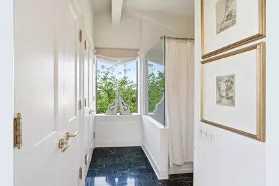 548 Liberty Hill, Cincinnati, OH 45202 - Photo 64