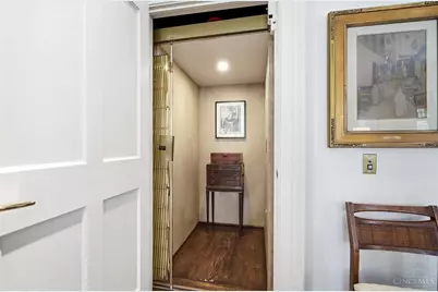 548 Liberty Hill, Cincinnati, OH 45202 - Photo 34