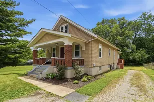 1897 Springdale Rd, Springfield Township, OH 45231 - Photo 4