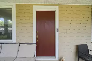 1897 Springdale Rd, Springfield Township, OH 45231 - Photo 8