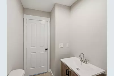 2213 Oxford State Road, Middletown, OH 45044 - Photo 10
