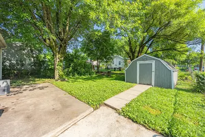2213 Oxford State Road, Middletown, OH 45044 - Photo 4