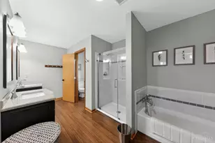 7889 Drawbridge Ct, West Chester, OH 45069 - Photo 16
