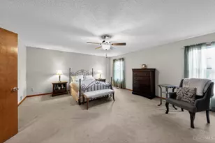 7889 Drawbridge Ct, West Chester, OH 45069 - Photo 14