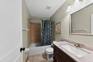 7889 Drawbridge Ct, West Chester, OH 45069 - Photo 20