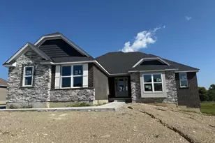 4980 Fescue Dr, Liberty Township, OH 45044 - Photo 1