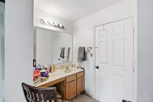3433 Reading Rd, Cincinnati, OH 45229 - Photo 28