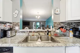 3433 Reading Rd, Cincinnati, OH 45229 - Photo 18