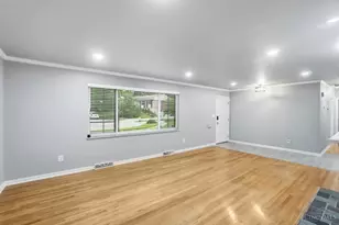 2040 Parkhurst Ct, Cincinnati, OH 45224 - Photo 8