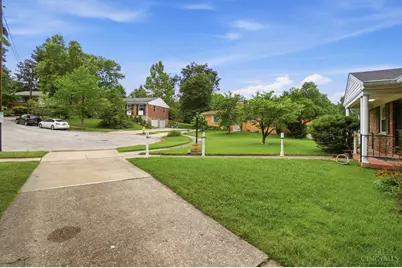 2040 Parkhurst Court, Cincinnati, OH 45224 - Photo 4