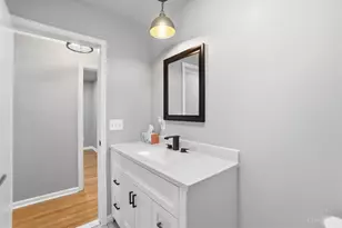 2040 Parkhurst Ct, Cincinnati, OH 45224 - Photo 26