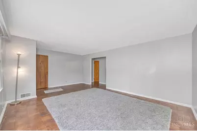 117 E Central Avenue, Oxford, OH 45056 - Photo 6