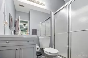 7462 Bridge Point Dr, Green Township, OH 45248 - Photo 22