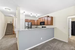 7462 Bridge Point Dr, Green Township, OH 45248 - Photo 10
