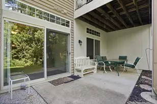 7462 Bridge Point Dr, Green Township, OH 45248 - Photo 32