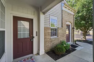7462 Bridge Point Dr, Green Township, OH 45248 - Photo 4