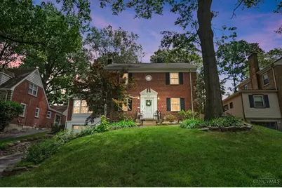 2712 Ridgewood Avenue, Columbia Township, OH 45213 - Photo 1