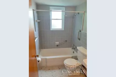 42 Crestview Drive #3, Milford, OH 45150 - Photo 6