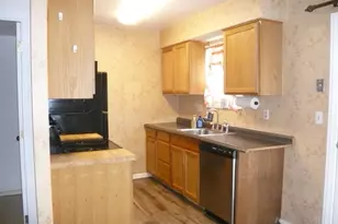 3488 Sunbury Ln, Colerain Township, OH 45251 - Photo 8