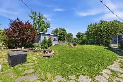 320 E Plane Street, Bethel, OH 45106 - Photo 8