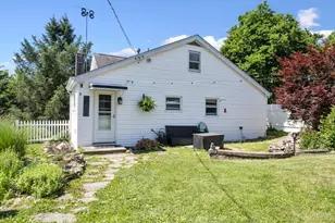 320 E Plane St, Bethel, OH 45106 - Photo 6