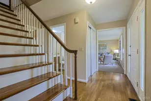 3020 Cooperhill Dr, Evendale, OH 45241 - Photo 4