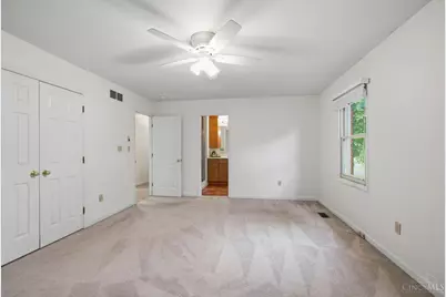 9499 Benchmark Lane, Cincinnati, OH 45242 - Photo 46