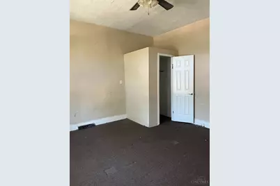 1929 Dana Avenue, Cincinnati, OH 45207 - Photo 16