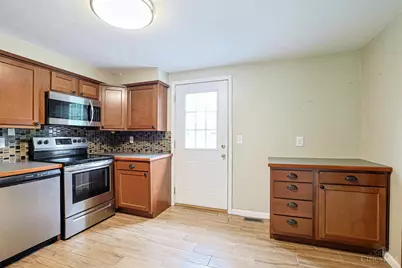 7419 Willow Drive, Blanchester, OH 45107 - Photo 8